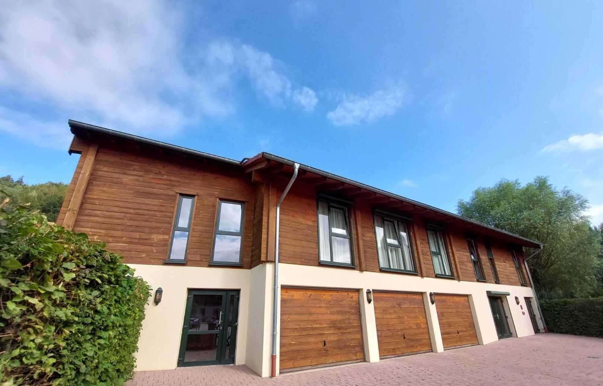 Logis Hotel & Restaurant Des Lacs Celles-sur-Plaine Exterior foto