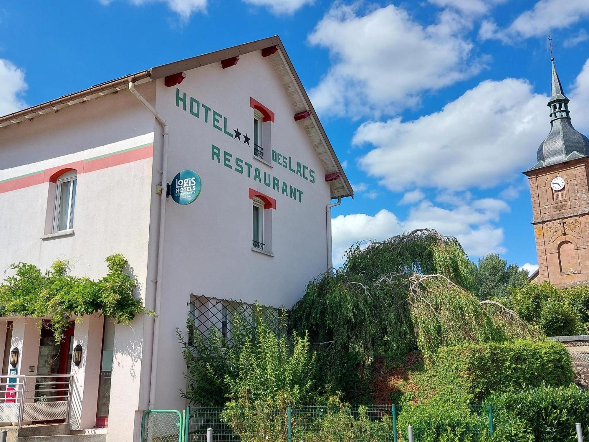 Logis Hotel & Restaurant Des Lacs Celles-sur-Plaine Exterior foto